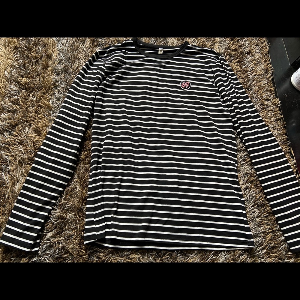 Black & White Long Sleeve Shirt🐼